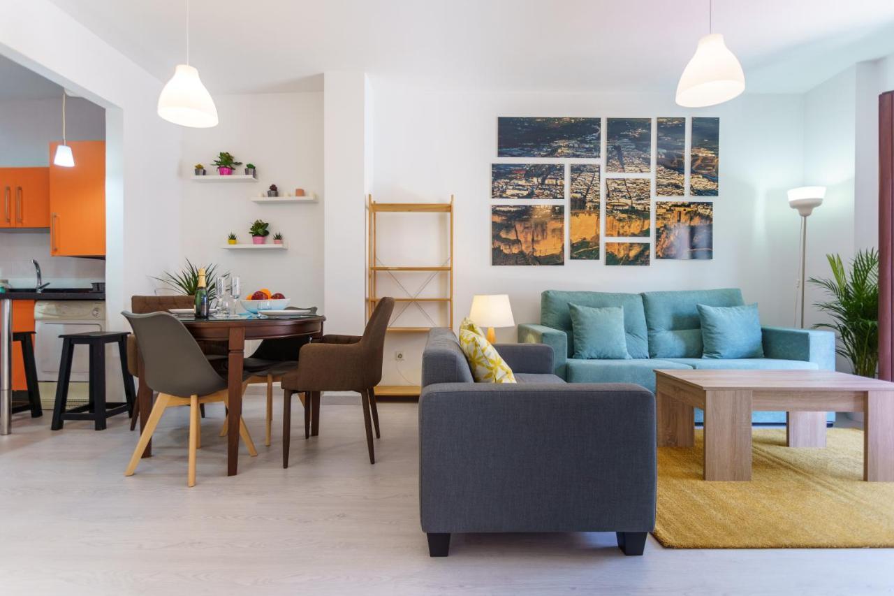 Apartamentos Baiti Ρόντα Εξωτερικό φωτογραφία