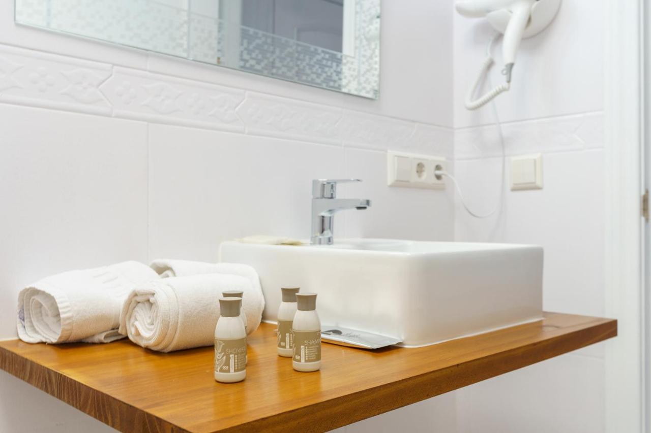Apartamentos Baiti Ρόντα Εξωτερικό φωτογραφία